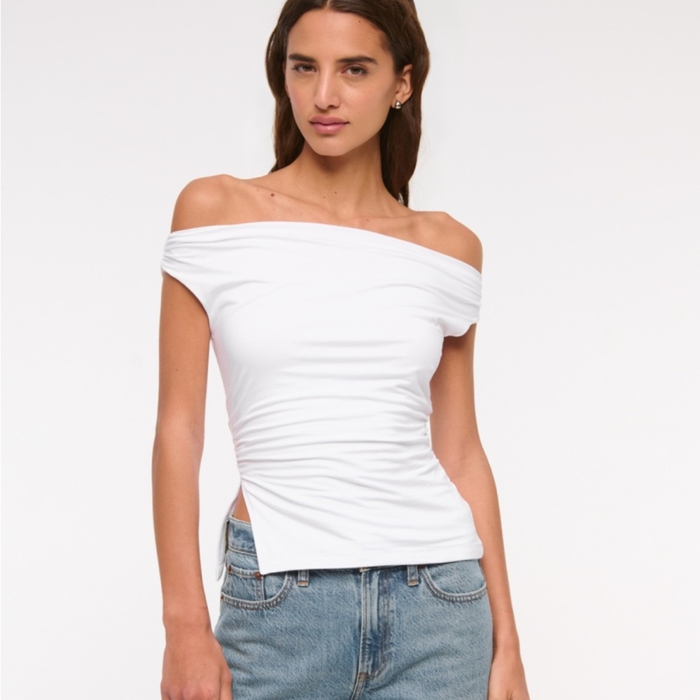 Abercrombie & Fitch White Off the Shoulder Top